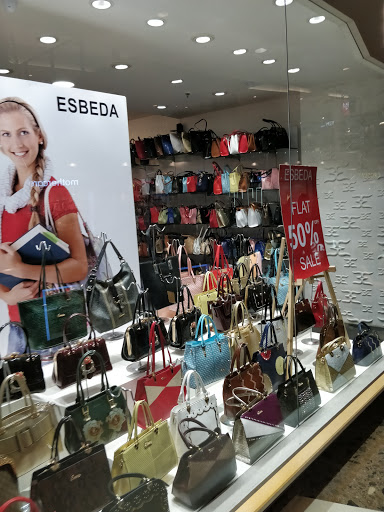 Handbags and Clutches in Esbeda