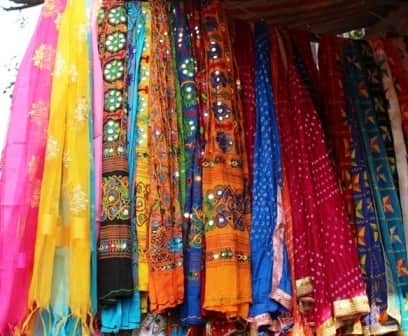 Street shopping in Lajpat Nagar Market