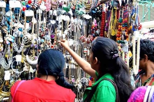 summer shopping in Kolkata