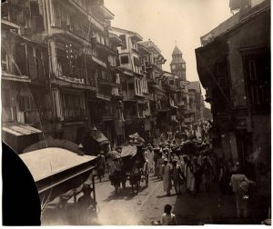 Busy Bombay street