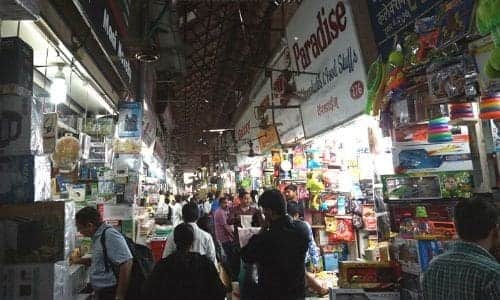  bargain shopping places in Mumbai
