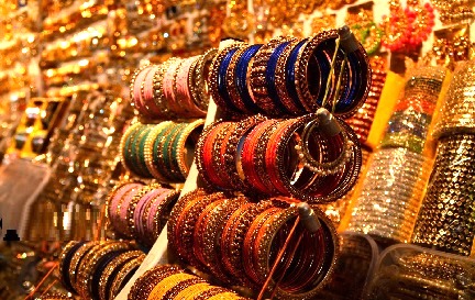 Imitation jewellery shops