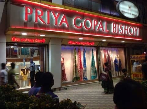 Saree shops in Kolkata