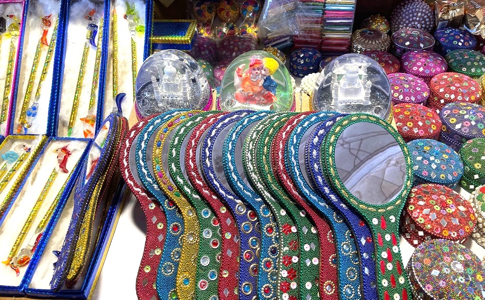 Red Fort Shops