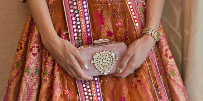 bridal clutch