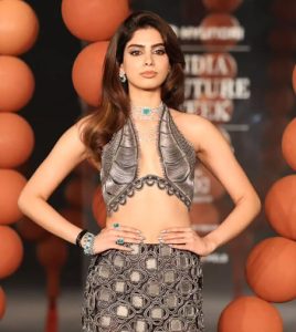 Designer Lehenga Blouse Designs